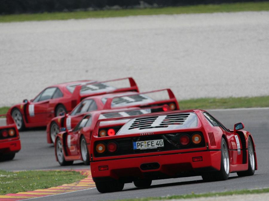  Ferrari F40 1987 года  (фото 67 из 127)